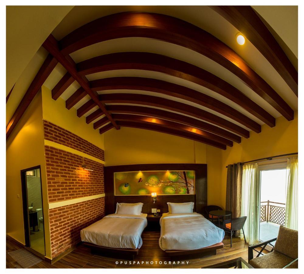 Himalaya Drishya Resort Дхуликхел Экстерьер фото
