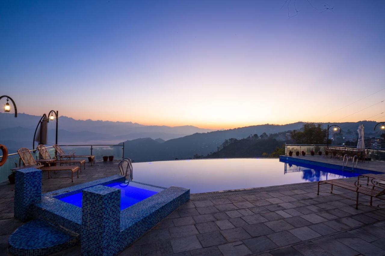 Himalaya Drishya Resort Дхуликхел Экстерьер фото